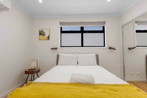 Impressive & Spacious New Townhouse@preston - Accommodation Cooktown 6