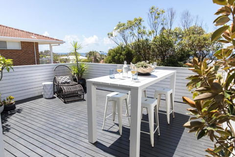 White Beach Cottage - Accommodation Cooktown 4