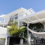 White Beach Cottage - Accommodation Cooktown 0