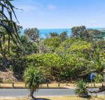 16 Pt Lookout Beach Resort - Accommodation Cooktown