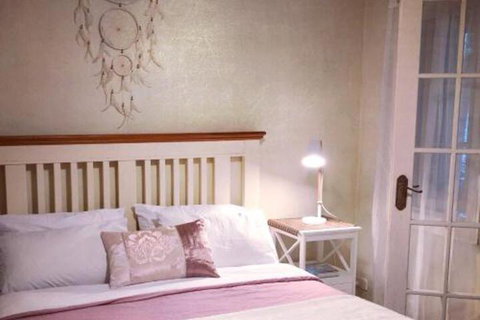 Eumundi Stay ( & Double Person Spa Bath) - Accommodation Cooktown 2