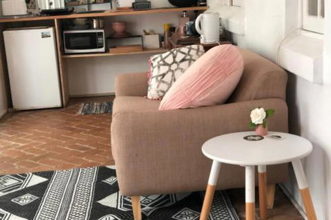 Eumundi Stay ( & Double Person Spa Bath) - Accommodation Cooktown 1