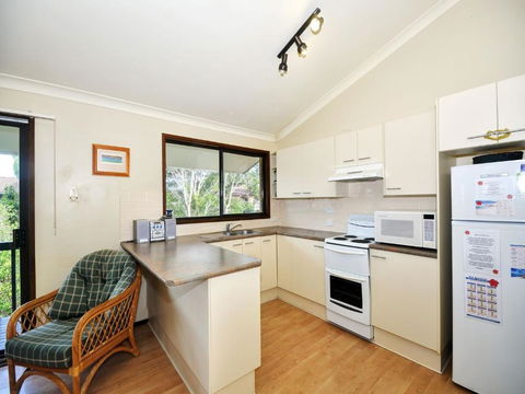 Pet Friendly On Pelican Close To Myall River - Accommodation Cooktown 2