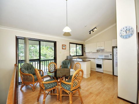 Pet Friendly On Pelican Close To Myall River - Accommodation Cooktown 1