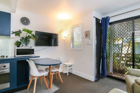 Beautiful Studio In Great Leafy Location - Accommodation Cooktown 4