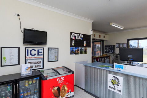 Reflections Holiday Parks Lake Keepit - Accommodation Cooktown 2