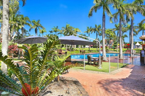 Resort Style The Oasis Resort Villa 7 2 Landsborough Pde - Accommodation Cooktown 4
