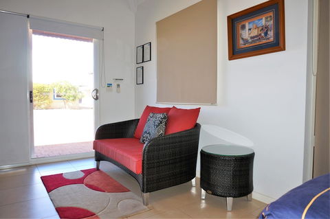 Osprey Holiday Village Unit 103 / 1 Bedroom - Accommodation Cooktown 5