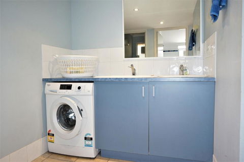 Osprey Holiday Village Unit 114 Gorgeous 3 Bedroom Holiday Villa With A Pool In The Complex - Accommodation Cooktown 5