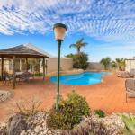 Osprey Holiday Village Unit 114 Gorgeous 3 Bedroom Holiday Villa With A Pool In The Complex - Accommodation Cooktown 1