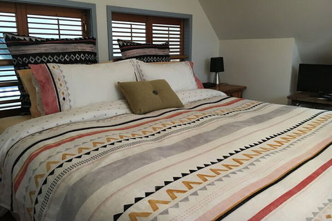 The Retreat Lodge - Accommodation Cooktown 4