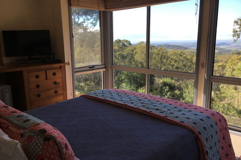 The Retreat Lodge - Accommodation Cooktown 5