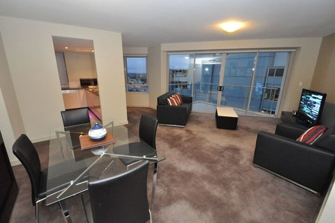 North Sydney Furnished Apartments - Accommodation Cooktown 2