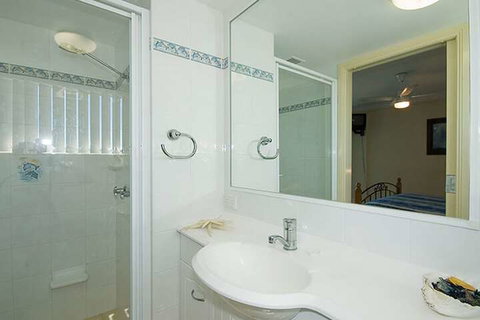 Mirage Unit 602 - Accommodation Cooktown 6
