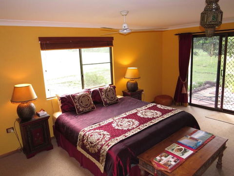 Gumtree On Gillies Bed & Breakfast - Accommodation Cooktown 3