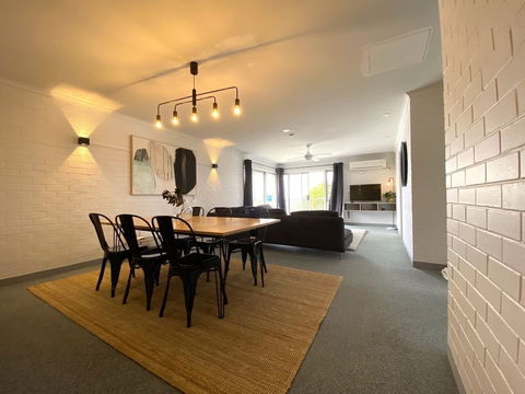 Yamba Views Accommodation - Accommodation Cooktown 1