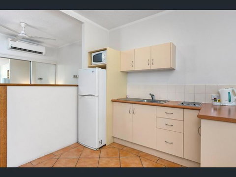 Absolute Beachfront With Million Dollar Views - Accommodation Cooktown 1