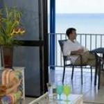 Absolute Beachfront With Million Dollar Views - Accommodation Cooktown 0