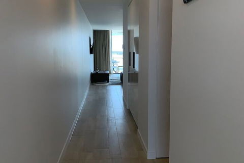 Cosmopolitan Exclusive Rental Apartments - Accommodation Cooktown 2