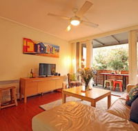 Colour Pop - Rejuvenate Stays - Accommodation Cooktown