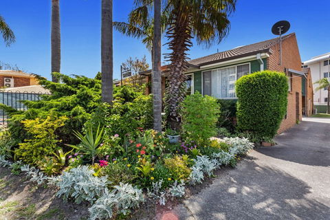 Macadamia Court 6 Nelson Bay - Accommodation Cooktown 2