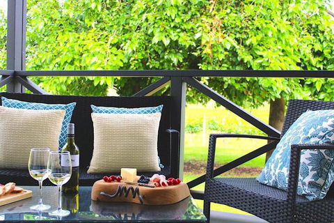 Upper Reach Spa Cottage - Accommodation Cooktown 4