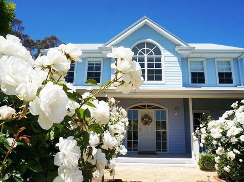 Maison Blue Pty Ltd Adelaide - Accommodation Cooktown 3