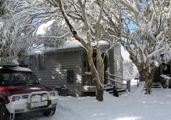 Powderhounds - Accommodation Cooktown 2