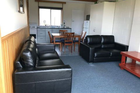 Bruny Island Accommodation Bruny Island Holiday Units (One) - Accommodation Cooktown 4
