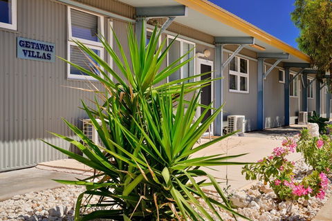 Getaway Villas Unit 38 3 - Accommodation Cooktown 1
