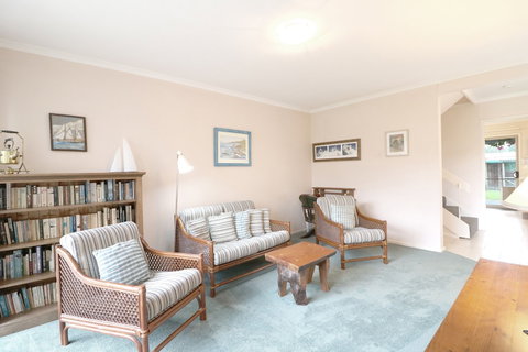 Alloway - Accommodation Cooktown 5