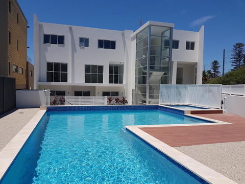 Kiama Harbour View - Accommodation Cooktown 6