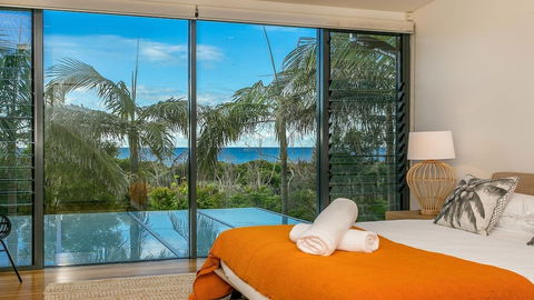 Your Luxury Escape - Kiah 11 Beach House - Accommodation Cooktown 5