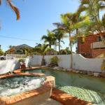 Unit 4 Coolum Sands Apartments 34 First Avenue Coolum Beach 400 BOND LINEN SUPPLIED - Accommodation Cooktown 0