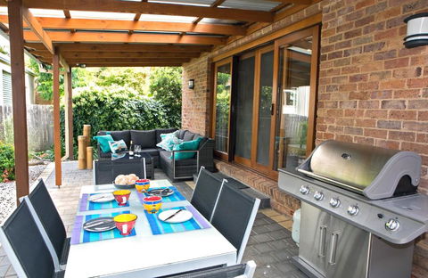The Orange Fox - Accommodation Cooktown 6