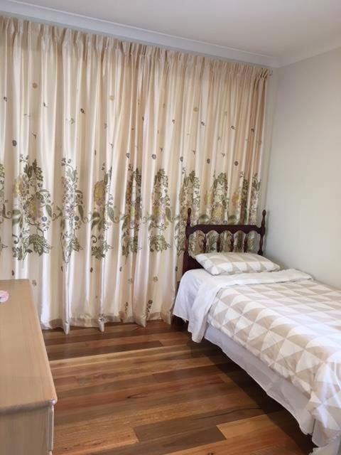 Unit2B - Accommodation Cooktown 3