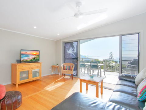 Angourie Blue 1 Great Ocean Views Surfing Beaches - Accommodation Cooktown 2