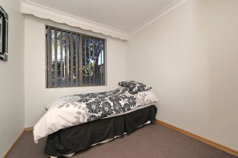 Gorgeous Harbourside! - Accommodation Cooktown 2