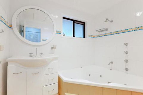 Kallaroo Street 3 Corlette - Accommodation Cooktown 1