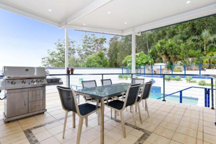 Corlette NSW Accommodation Cooktown