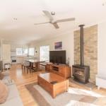 Aspect 1 / 8a Poly Cow Lane - Accommodation Cooktown 0