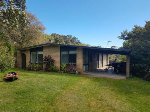 Beauna Vista Rye Holiday Home - Accommodation Cooktown 1
