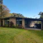 Beauna Vista Rye Holiday Home - Accommodation Cooktown 0