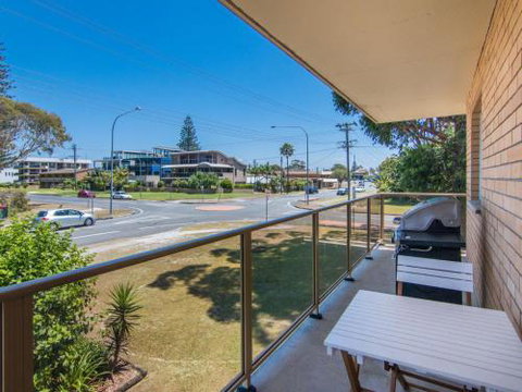 Anchorage 2 With Water Views - Accommodation Cooktown 3