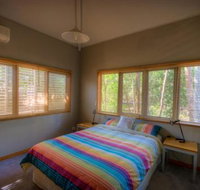 6 Satinwood Drive Rainbow Shores Stylish Beach House Free WiFi - Accommodation Cooktown