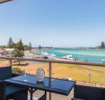 Shoreline 7 with 180 degree water views - Accommodation Cooktown