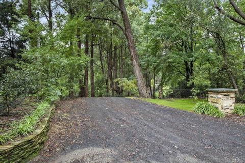 NUNGAROO COTTAGE - Accommodation Cooktown 1