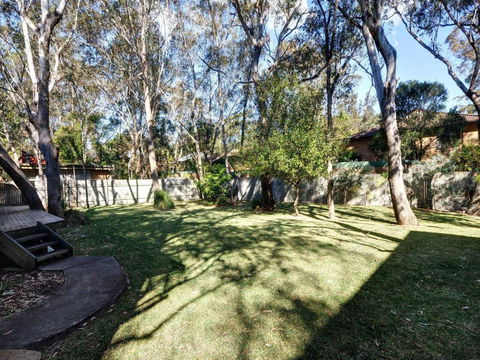 Pet Friendly Summer Cottage - Accommodation Cooktown 2