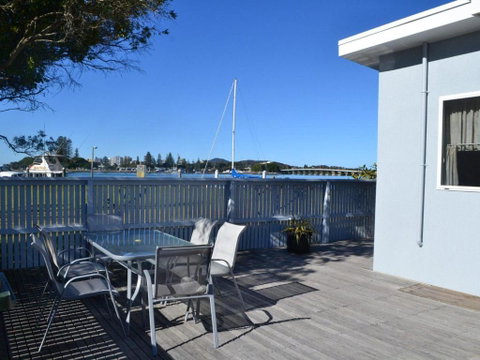 2 Rockpool Road - Accommodation Cooktown 1