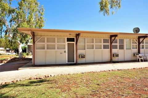 Exmouth Villas Unit 33 Renovated Holiday Villa A Short Walk From Town Centre - Accommodation Cooktown 0